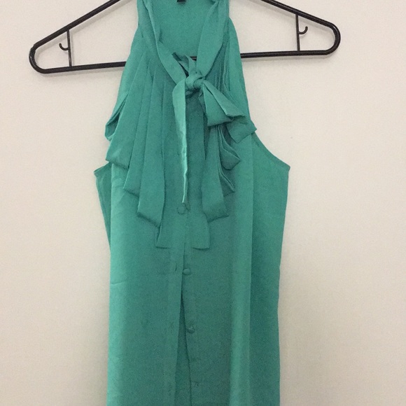 Blouses - Picture 3 of 8